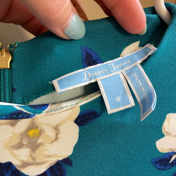 Beautiful print for spring. - Picture 2 of 5